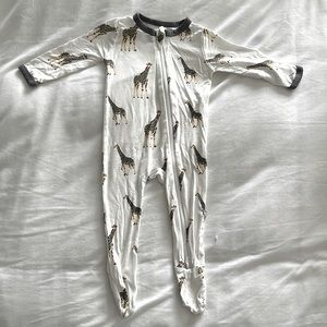 Kyte Baby Giraffe Onesie 3-6 months